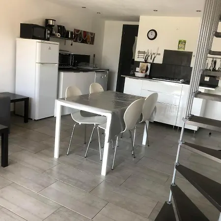 Chez Muriel * بورتو فيكشْيو